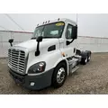 Freightliner CASCADIA Truck thumbnail 3