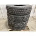 Freightliner CLASSIC XL Tires thumbnail 1