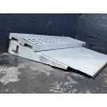 Freightliner COLUMBIA 112 Battery Box thumbnail 3