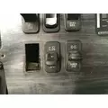 Freightliner COLUMBIA 112 Dash Assembly thumbnail 5