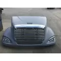 Freightliner COLUMBIA 112 Hood thumbnail 3