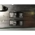 Freightliner COLUMBIA 120 Dash Panel thumbnail 7