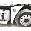 Freightliner COLUMBIA 120 Fender thumbnail 3