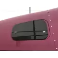 Freightliner COLUMBIA 120 Sleeper Window thumbnail 1