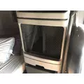 Freightliner COLUMBIA 120 Sleeper thumbnail 3