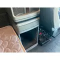 Freightliner COLUMBIA 120 Sleeper thumbnail 3