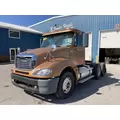 Freightliner COLUMBIA 120 Truck thumbnail 1