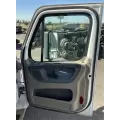 Freightliner Cascadia 113 Cab thumbnail 8