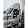 Freightliner Cascadia 113 Cab thumbnail 1