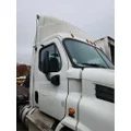 Freightliner Cascadia 113 Cab thumbnail 3