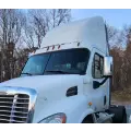 Freightliner Cascadia 113 Cab thumbnail 1