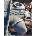 Freightliner Cascadia 125 Air Cleaner thumbnail 3