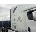 Freightliner Cascadia 125 Side Fairing thumbnail 1