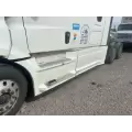 Freightliner Cascadia 126 Side Fairing thumbnail 2