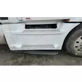 Freightliner Cascadia 126 Side Fairing thumbnail 2