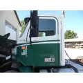 USED - A Cab FREIGHTLINER COLUMBIA 112 for sale thumbnail