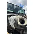 Freightliner Columbia 120 Air Cleaner thumbnail 1