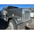 Freightliner FLD120 CLASSIC Hood thumbnail 2
