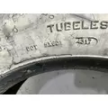 Freightliner FLD120 CLASSIC Tires thumbnail 3