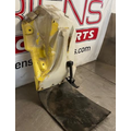 G.M. 15670941 Fender Extension thumbnail 2
