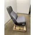 GMC T6500 Seat, Front thumbnail 4