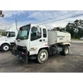GMC T7500 Complete Vehicle thumbnail 3