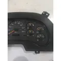 GMC T7500 GAUGE CLUSTER thumbnail 3