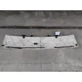 GMC T7500 HOOD thumbnail 5