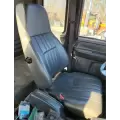 GMC T7500 Seat, Front thumbnail 3