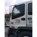 GMC T7500 WHOLE TRUCK FOR PARTS thumbnail 33
