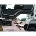 GMC T7500 WHOLE TRUCK FOR PARTS thumbnail 38