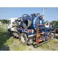 GMC T7 Complete Vehicle thumbnail 10