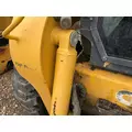 Gehl SL7810 Equip Hydraulic Cylinder thumbnail 2