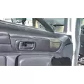 HINO 268 2005-2021 DOOR ASSEMBLY, FRONT thumbnail 3