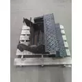 HINO 268 BATTERY BOX STEP thumbnail 4