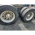 HUB PILOTED - ALUMINUM 22.5 X 8.25 WHEEL thumbnail 2