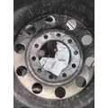 HUB PILOTED - ALUMINUM 22.5 X 8.25 WHEEL thumbnail 1