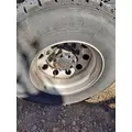 HUB PILOTED - ALUMINUM 22.5 X 8.25 WHEEL thumbnail 1