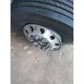 HUB PILOTED - ALUMINUM 22.5 X 8.25 WHEEL thumbnail 1