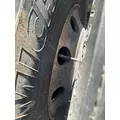 HUB PILOTED - ALUMINUM 22.5 X 8.25 WHEEL thumbnail 1