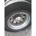 HUB PILOTED - ALUMINUM 22.5 X 8.25 WHEEL thumbnail 1