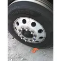 HUB PILOTED - ALUMINUM 22.5 X 8.25 WHEEL thumbnail 1