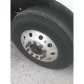 HUB PILOTED - ALUMINUM 22.5 X 8.25 WHEEL thumbnail 1