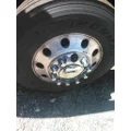 HUB PILOTED - ALUMINUM 22.5 X 8.25 WHEEL thumbnail 1