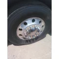 HUB PILOTED - ALUMINUM 22.5 X 8.25 WHEEL thumbnail 1