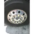 HUB PILOTED - ALUMINUM 22.5 X 8.25 WHEEL thumbnail 1