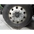 HUB PILOTED - ALUMINUM 22.5 X 8.25 WHEEL thumbnail 1