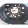 HUB PILOTED - ALUMINUM 22.5 X 8.25 WHEEL thumbnail 1