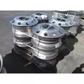 HUB PILOTED - ALUMINUM 22.5 X 8.25 WHEEL thumbnail 1