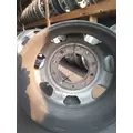 HUB PILOTED - ALUMINUM 22.5 X 8.25 WHEEL thumbnail 2